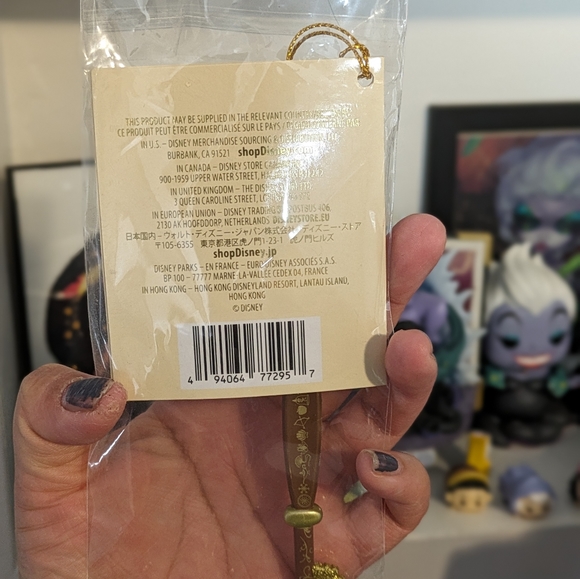 Disney Prince collectible key - Picture 2 of 2